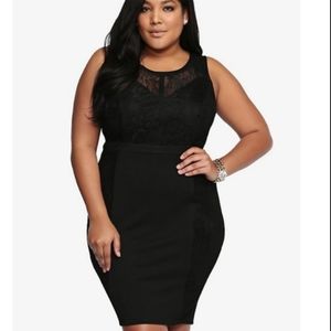 Lace bodycon dress